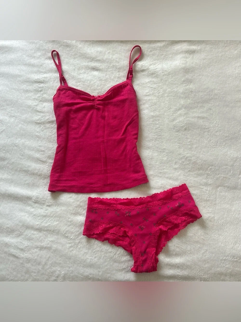 Victoria’s Secret PINK Strawberry Lace Cami & Panty Set – Hot Pink – Size Small